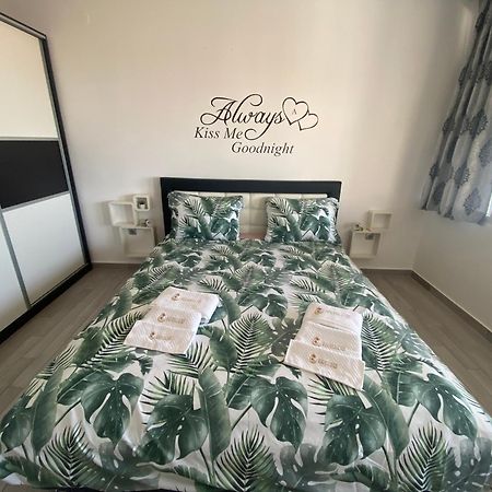 Appartamento Golden View Penthouse Zara Esterno foto